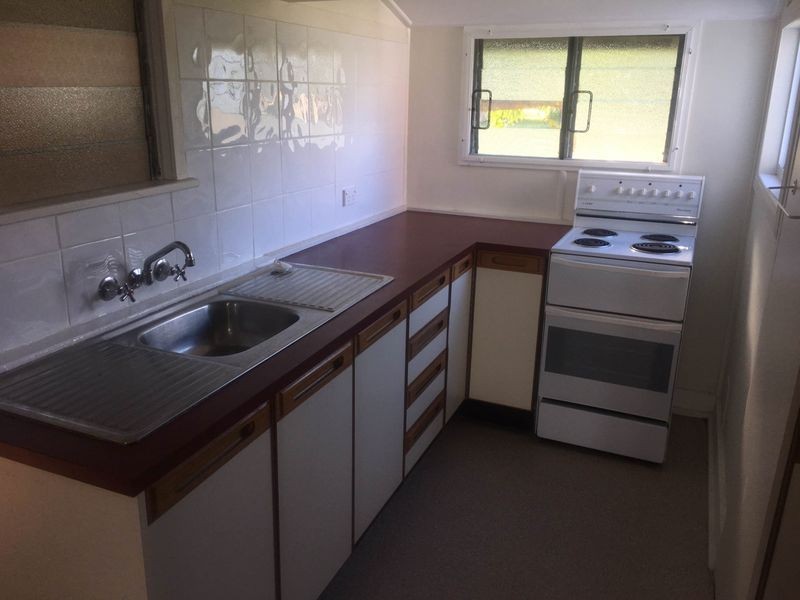 55 Whyte Avenue, Bowen QLD 4805