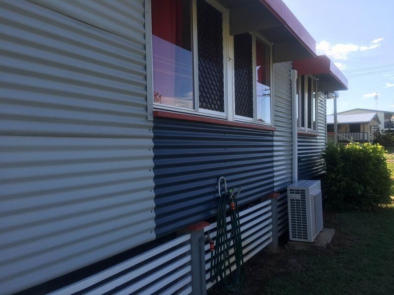55 Whyte Avenue, Bowen QLD 4805