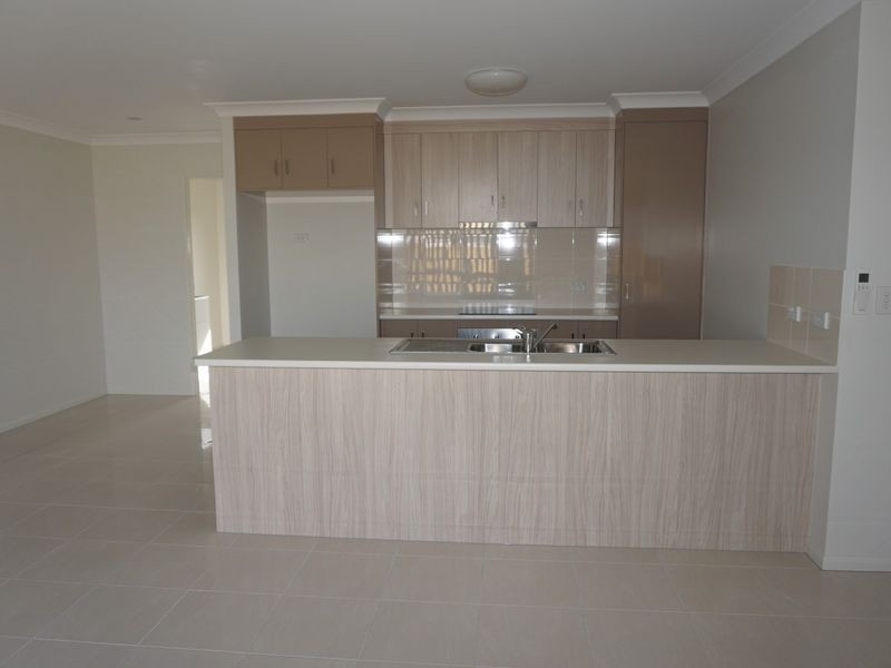 20 Hamilton Street, Bowen QLD 4805