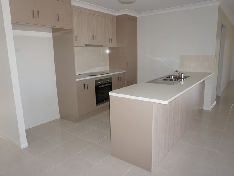 20 Hamilton Street, Bowen QLD 4805