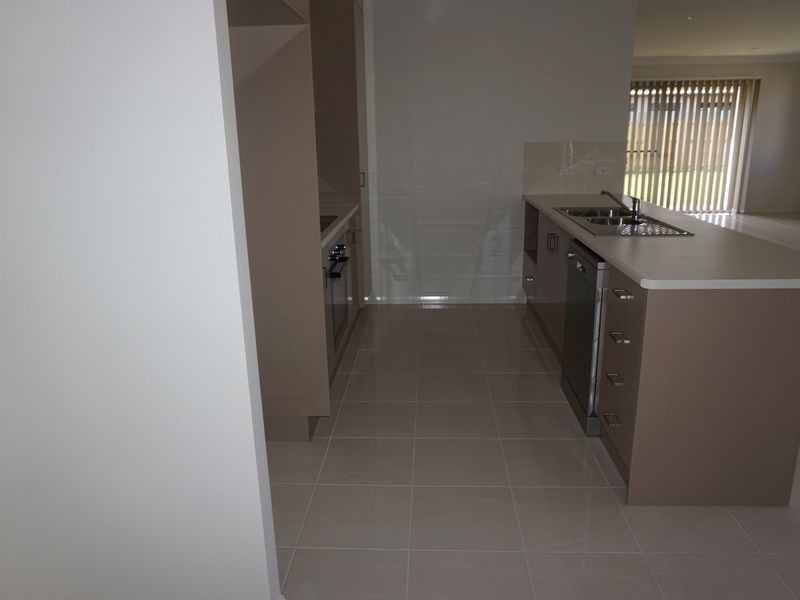 20 Hamilton Street, Bowen QLD 4805