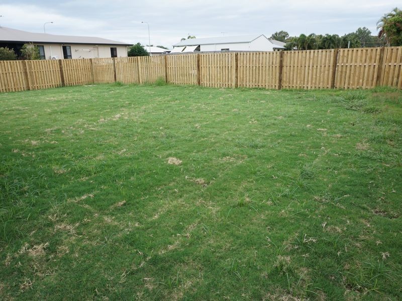 14 Hamilton Street, Bowen QLD 4805