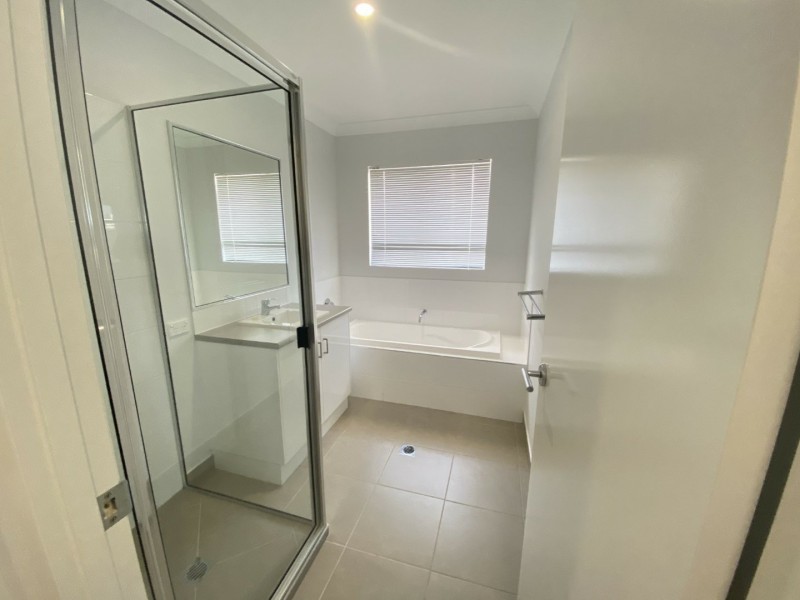 24 Duke Street, Bowen QLD 4805