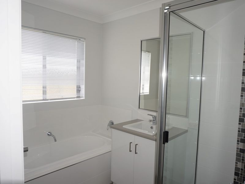 33 Duke Street, Bowen QLD 4805