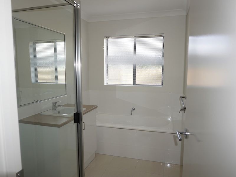 37 Duke Street, Bowen QLD 4805