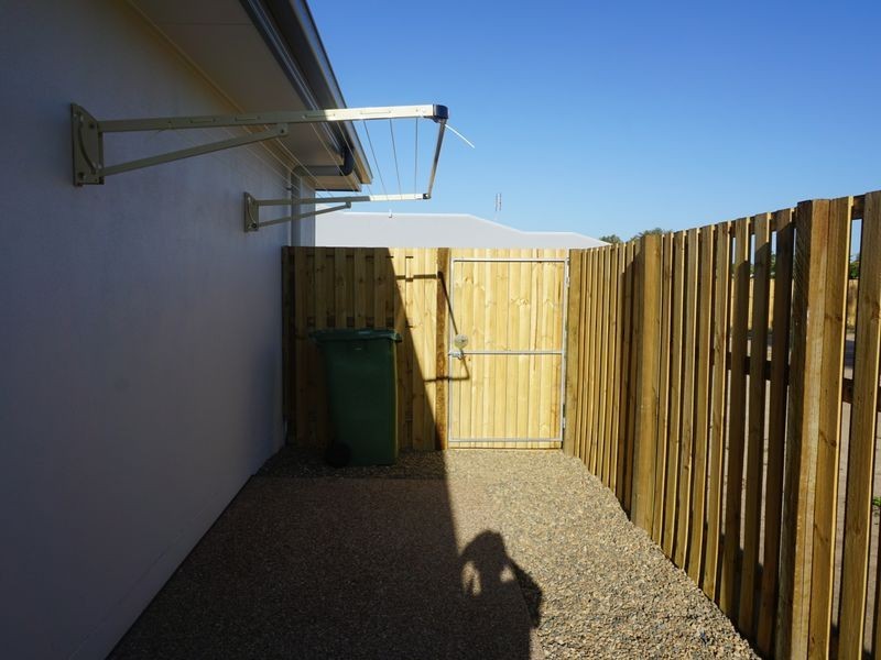 17 Hamilton Street, Bowen QLD 4805