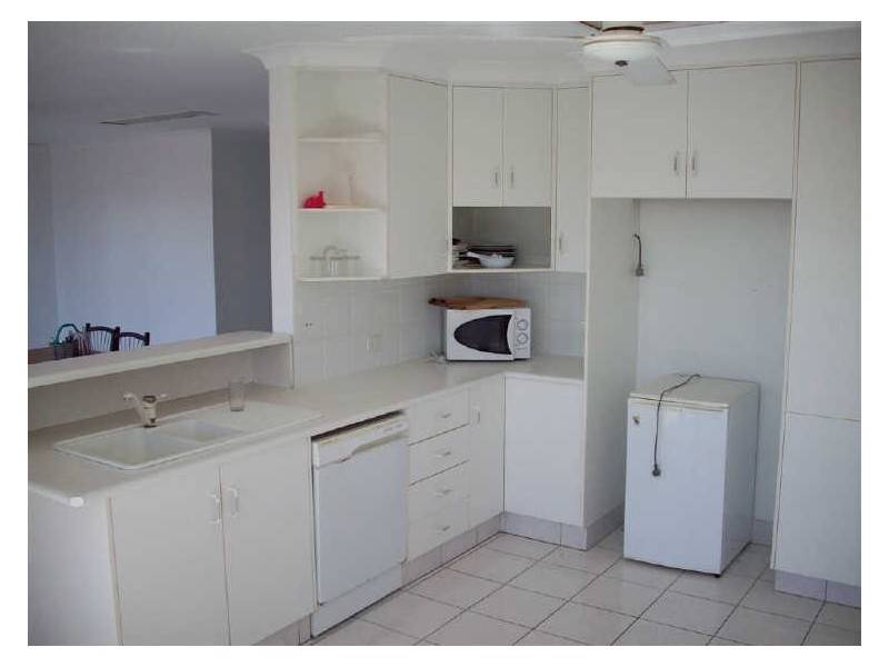 11 Avicennia Street, Rose Bay, Bowen QLD 4805