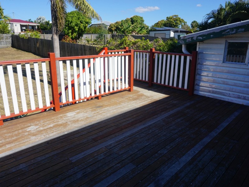 29 Livingstone Street, Bowen QLD 4805