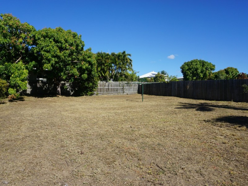 29 Livingstone Street, Bowen QLD 4805