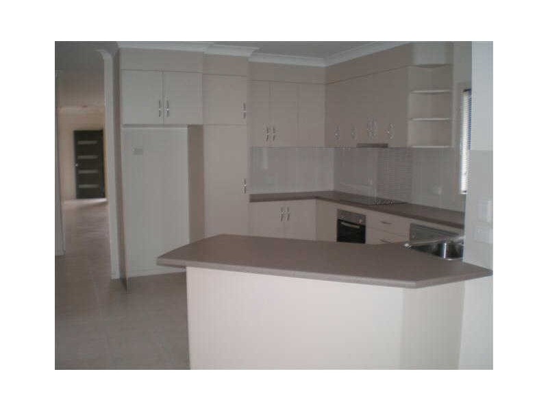 6/25 Don Street, Bowen QLD 4805