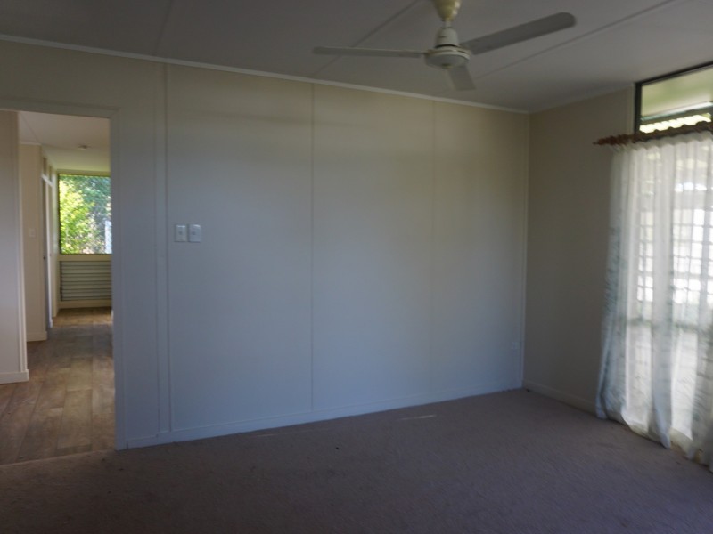 10 Suthers Street, Bowen QLD 4805