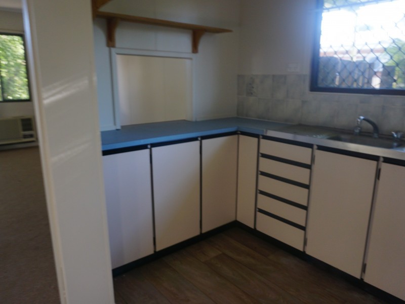 10 Suthers Street, Bowen QLD 4805