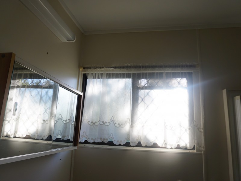 10 Suthers Street, Bowen QLD 4805