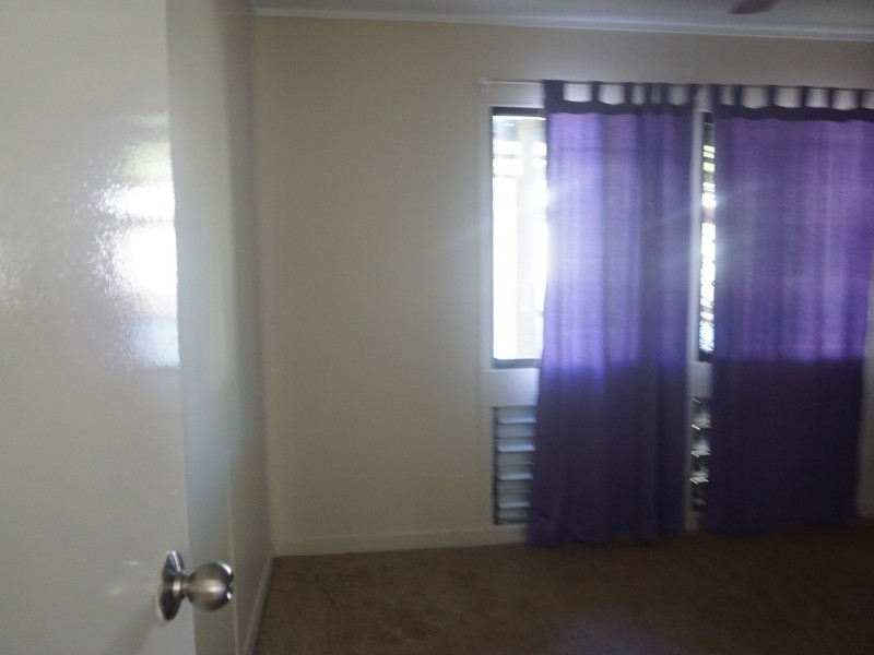 10 Suthers Street, Bowen QLD 4805