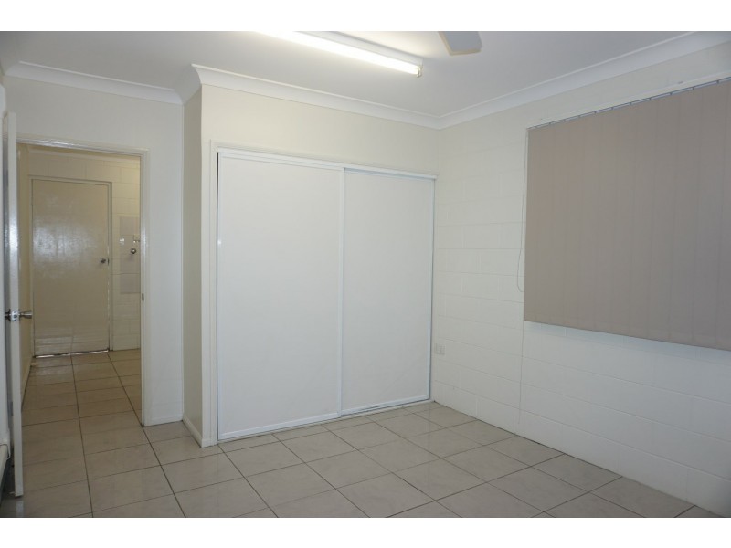 6 Oak Crescent, Bowen QLD 4805