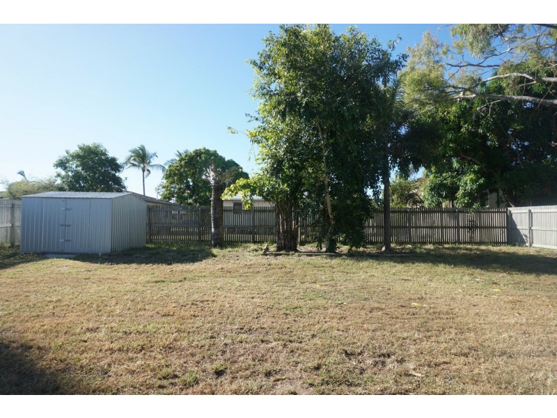 6 Oak Crescent, Bowen QLD 4805