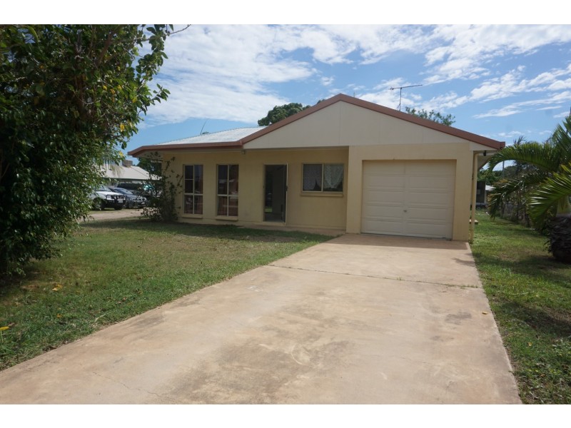 26 Marshall Street, Bowen QLD 4805