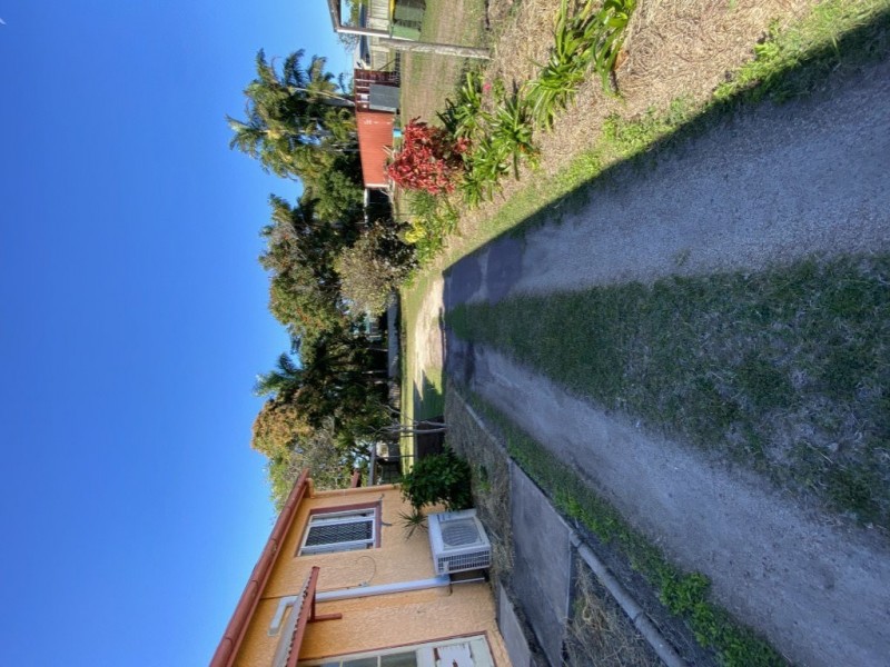 2/30 Murroona Street, Bowen QLD 4805