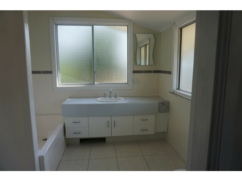 69 Golf Links Road, Bowen QLD 4805