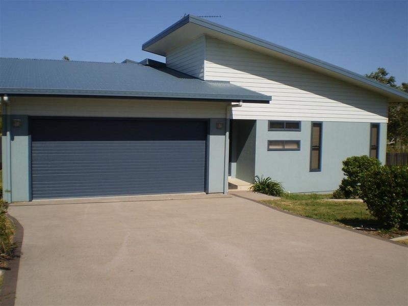 14 Fairway Drive, Bowen QLD 4805