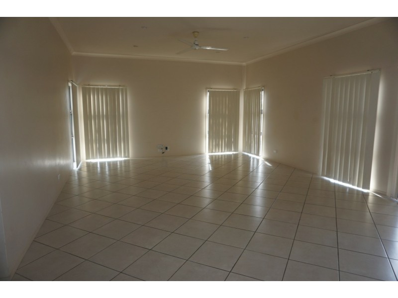 14 Fairway Drive, Bowen QLD 4805