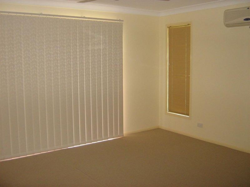 136 Oceanview Drive, Bowen QLD 4805