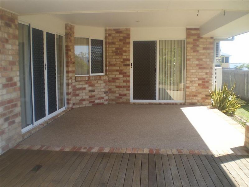 136 Oceanview Drive, Bowen QLD 4805