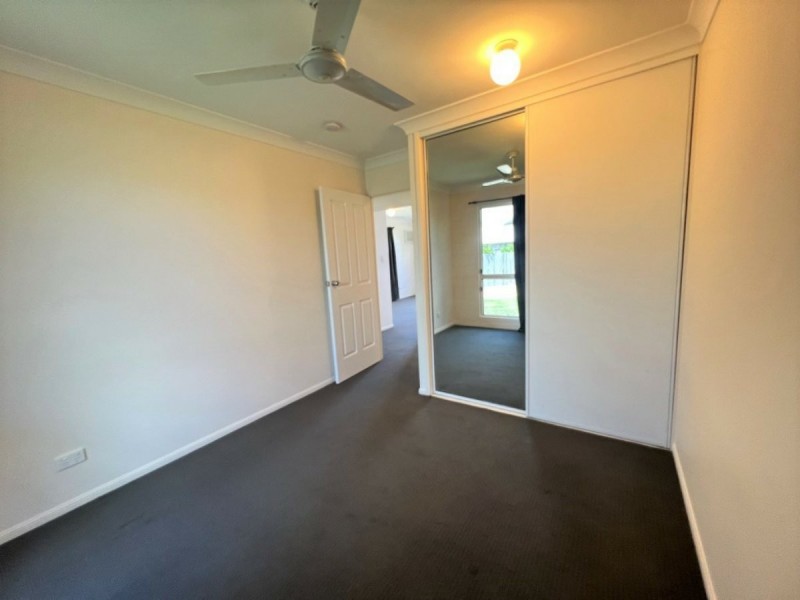 23 Hillview Place, Bowen QLD 4805