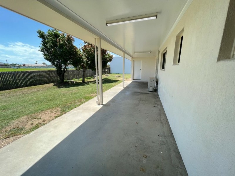 23 Hillview Place, Bowen QLD 4805