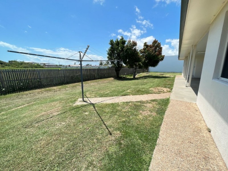 23 Hillview Place, Bowen QLD 4805