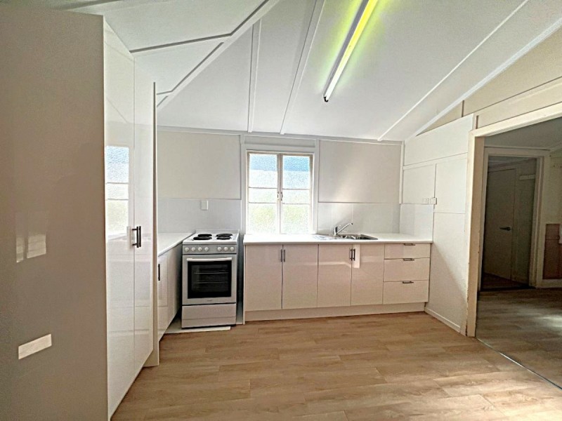 17 Gilbert Street, Bowen QLD 4805