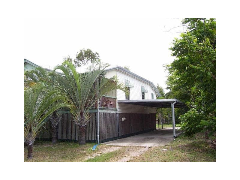 8 George Street, Bowen QLD 4805