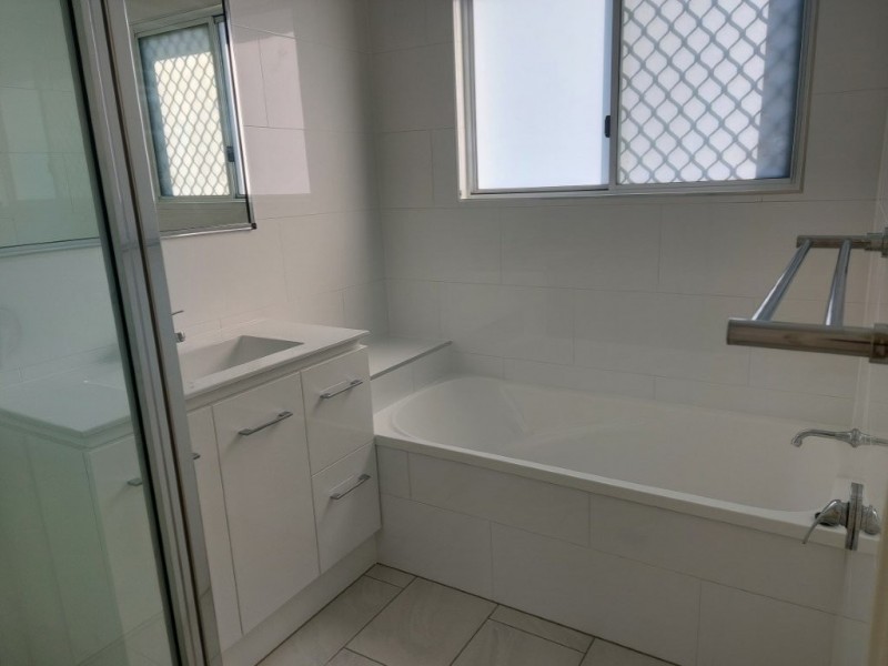 19 Yardley Court, Bowen QLD 4805