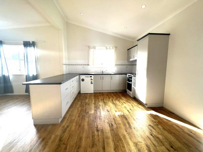14A Lucinda Place, Bowen QLD 4805