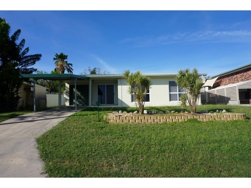 106 Leichhardt Street, Bowen QLD 4805