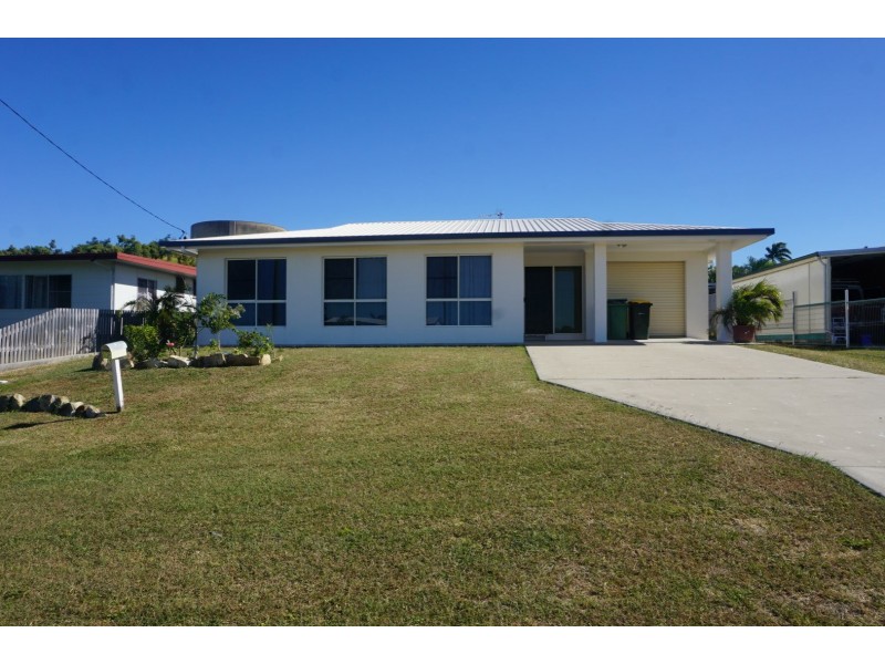 105 Gregory Street, Bowen QLD 4805