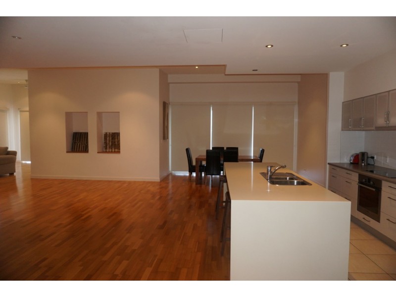 Apartment 36/2B Horseshoe Bay Road, Bowen QLD 4805