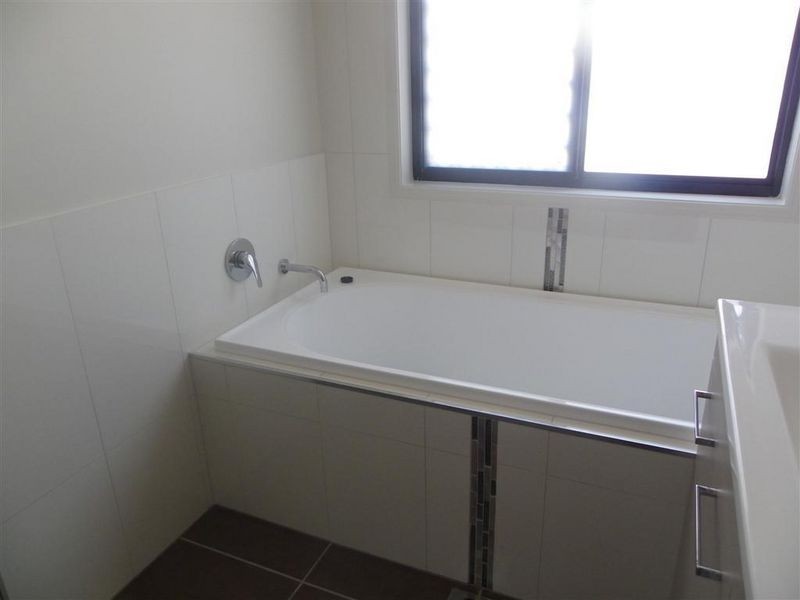 8 Catalina Court, Bowen QLD 4805