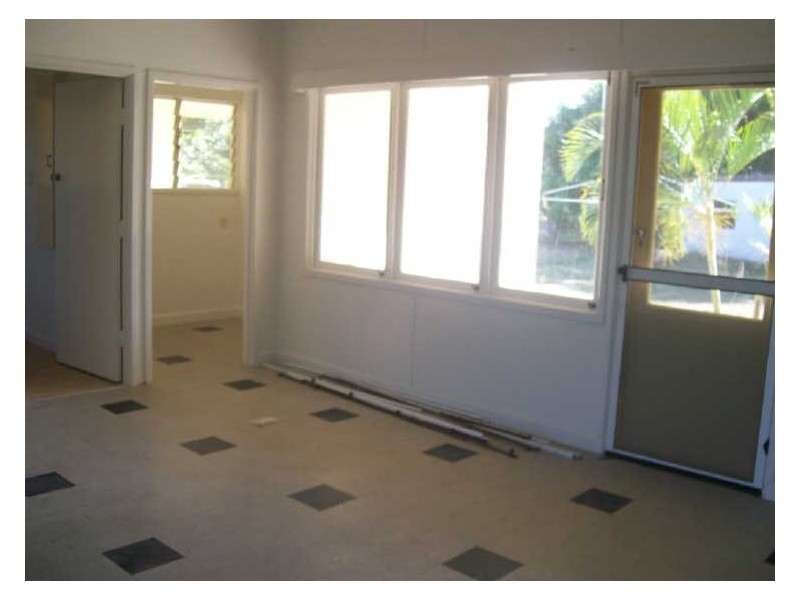 51 The Esplanade, Bowen QLD 4805