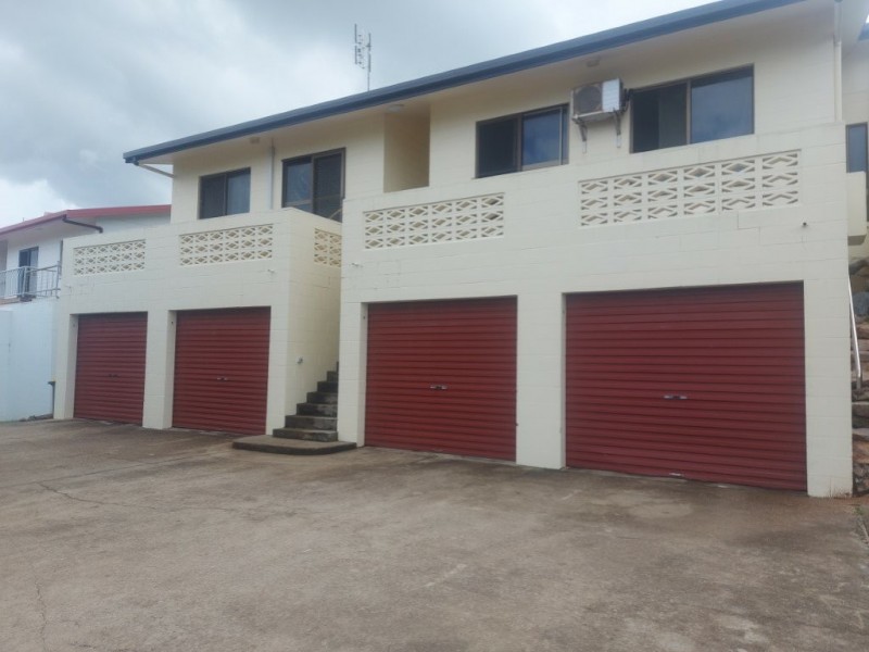 4/8 Poinciana Drive, Bowen QLD 4805