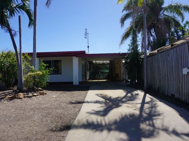 77 Tracey Street, Bowen QLD 4805