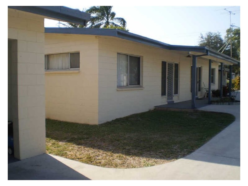 Unit 1/57 Poole Street, Bowen QLD 4805