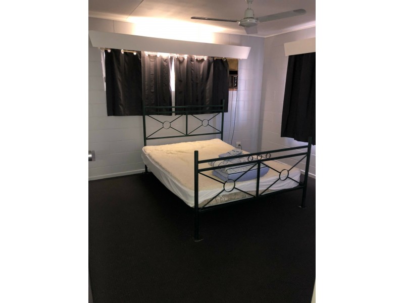 Unit 1/57 Poole Street, Bowen QLD 4805