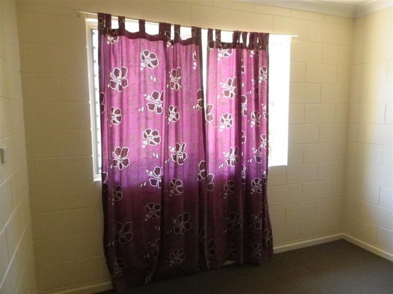 1/43 Livingstone Street, Bowen QLD 4805