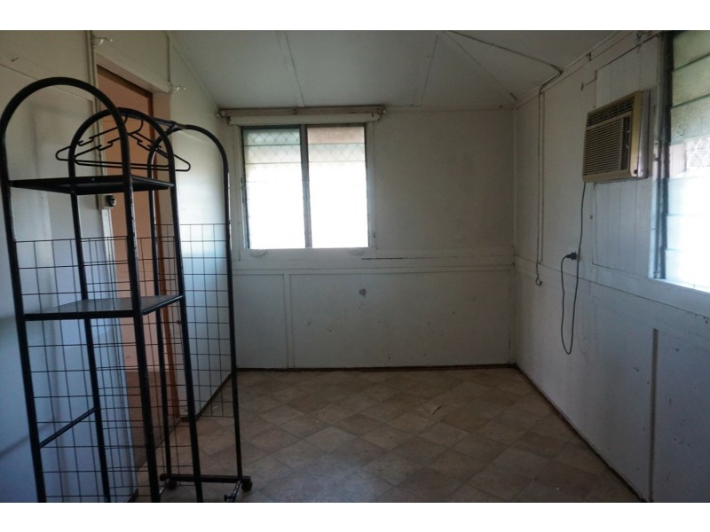 37 Bergl Street, Bowen QLD 4805