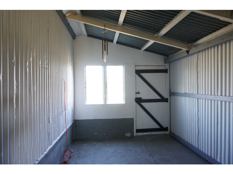 37 Bergl Street, Bowen QLD 4805