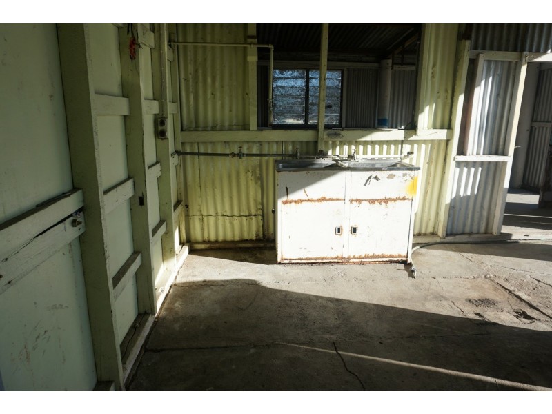 37 Bergl Street, Bowen QLD 4805