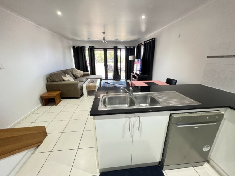 1/74a Powell Street, Bowen QLD 4805