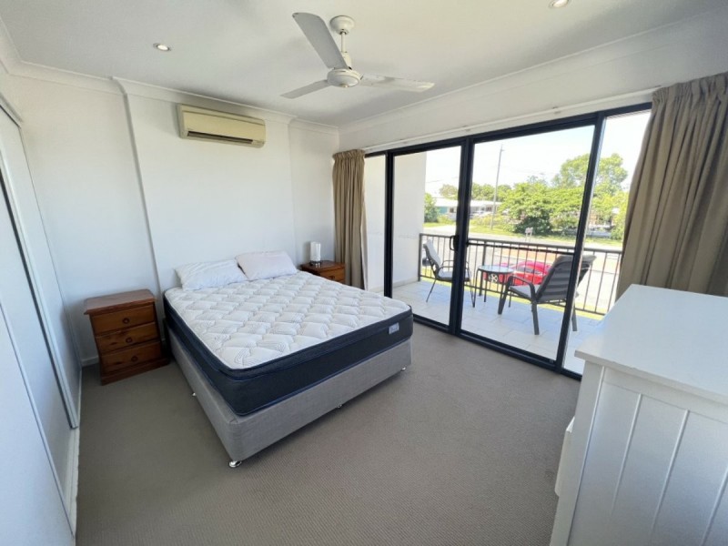 1/74a Powell Street, Bowen QLD 4805