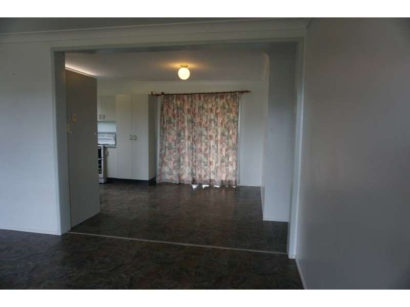 31 Emmerson Drive, Bowen QLD 4805